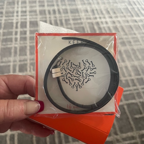 Keep Collective double wrap reversible leather Band Blush/Black NWT - Picture 2 of 3